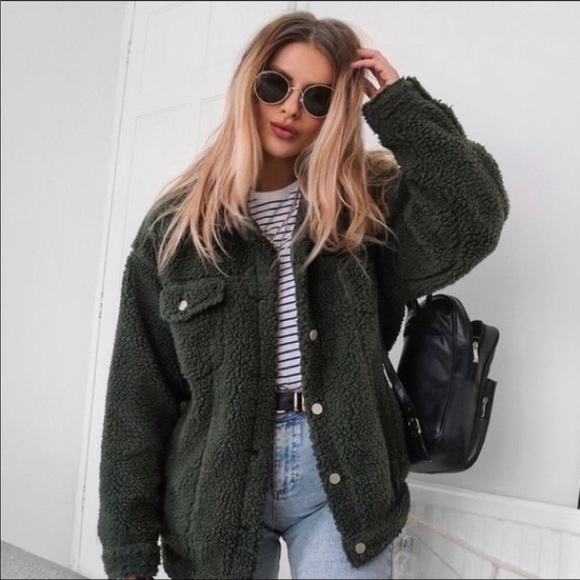 Vutti Jackets & Blazers - Hunter Green Snap Front Trucker Jacket